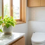 トイレに置いてはいけない観葉植物とは？風水のタブーを避けて運気を守る方法